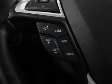 Ford Mondeo V Kombi 2.0 TDCi 180KM 2016 Ford Mondeo Kamera, Navi, Aut.klima, Podg.fotele,, zdjęcie 28