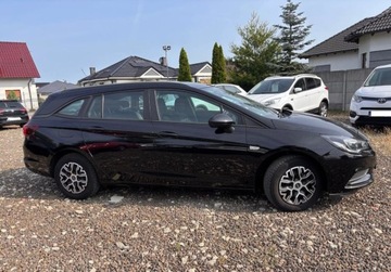 Opel Astra K Sports Tourer 1.4 Twinport 100KM 2016 Opel Astra 1.4B 101KM klima ksiazka bezwypadek ledy 1.4 Benzyna 100KM, zdjęcie 19