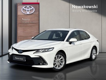 Toyota Camry IX Sedan 2.5 Hybrid Dynamic Force 218KM 2023 Toyota Camry 2.5 Hybrid Comfort CVT 2.5 Hybrid Com