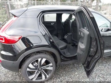 Volvo XC40 2025 Volvo XC 40 B5 Ultra Bright Theme 2025 2.0 Benzyna 247KM, zdjęcie 13