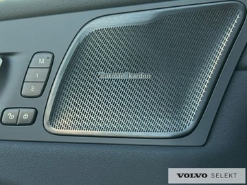 Volvo XC60 II Crossover Plug-In Facelifting 2.0 T8 455KM 2024 Volvo XC 60 FV23% T8 Plug-In Ultra Dark AWD Full-L, zdjęcie 32