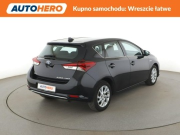 Toyota Auris II Hatchback 5d Facelifting 1.8 Hybrid 136KM 2016 Toyota Auris led hybryda automat navi auto klima, zdjęcie 6