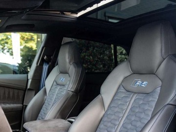 Audi Q8 2025 AUDI Q8 RSQ8 TFSI quattro Performance Suv 4.0 (640KM) 2025, zdjęcie 3