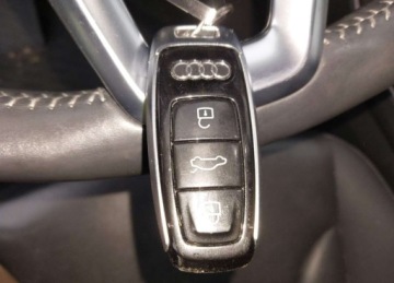 Audi Q8 SUV 3.0 55 TFSI 340KM 2019 Audi Q8 2019r., 55 Premium, 3L, od ubezpieczalni 3.0 Benzyna 340KM, zdjęcie 13