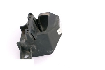 BMW E81 E82 E87 E90 Кронштейн радиатора