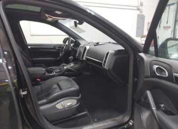 Porsche Cayenne III 2017 Porsche Cayenne 2017, 3.0L, 4x4, od ubezpieczalni 3.0 Benzyna 300KM, zdjęcie 9