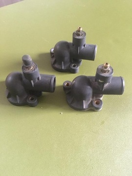 obudowa termostatu króciec Piaggio mp3 125-300