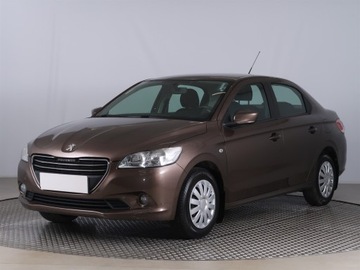 Peugeot 301 Sedan 1.2 VTi 72KM 2013 Peugeot 301 1.2 VTi, Salon Polska, 1. Właściciel, zdjęcie 1