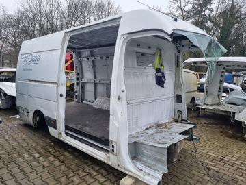 RENAULT MASTER III IV 10- PRAWY BOK L3H2 RWD
