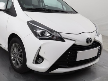 Toyota Yaris III Hatchback 5d Facelifting 2017 1.5 Dual VVT-iE 111KM 2017 Toyota Yaris 1.5 Dual VVT-i, Salon Polska, zdjęcie 20