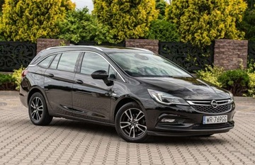 Opel Astra K Sports Tourer 1.4 Turbo 125KM 2017 Opel Astra 1.4B 140Ps Ledy Bixenon El.Klapa PolSkora Radar Hands FreeZADBA