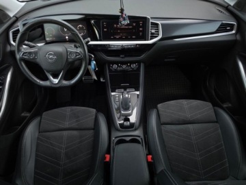Opel 2022 Opel Grandland 1.2 Benzyna 130KM, zdjęcie 13