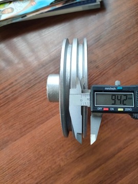 алюминиевый шкив с 2 ремнями