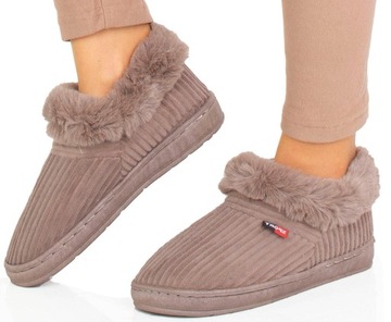 KAPCIE DOMOWE KLAPKI OCIEPLANE BEŻOWE WSUWANE CIEPŁE FUTERKO MĘSKIE 46