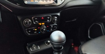 Jeep Compass II SUV 1.4 MultiAir 140KM 2018 Jeep Compass Jeep Compass 1.4 MultiAir Limited 1.4 Benzyna 140KM, zdjęcie 28