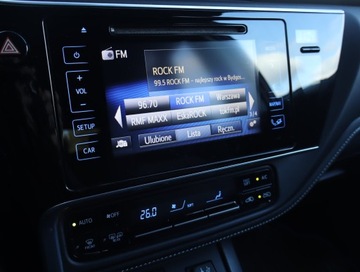 Toyota Auris II Hatchback 5d Facelifting 1.8 Hybrid 136KM 2017 Toyota Auris Hybrid, Automat, Navi, Klima, zdjęcie 11