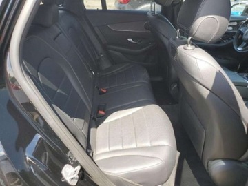 Mercedes GLC C253 2018 Mercedes-Benz GLC 2018 Mercedes-Benz GLC GLC 300 4MATIC SUV 2.0 Benzyna, zdjęcie 10