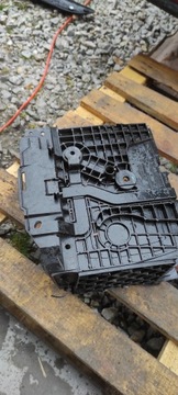 Подставка аккумулятора RENAULT MEGANE II 244460010R