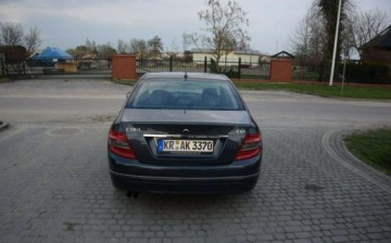 Mercedes Klasa C W204 Limuzyna 1.8 180 K 156KM 2010 Mercedes-Benz Klasa C 1.8B 2010r 95 TYS KM Navi 2 KPL KOL Sprowadzony, zdjęcie 11