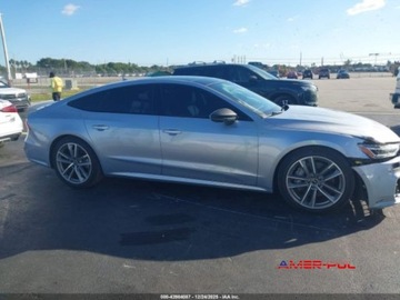 Audi A7 C8 2023 Audi A7 Sportback 2023 r.,3,0L PREMIUM 55 TFSI QUATTRO S TRONIC 3.0 Benzyna, zdjęcie 13