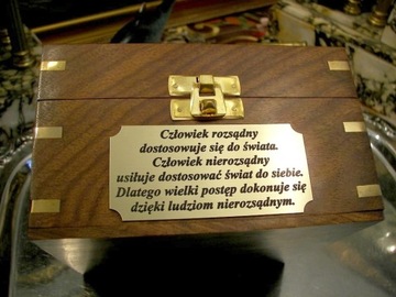 БОЛЬШАЯ ЭКСКЛЮЗИВНАЯ ПОДАРОЧНАЯ ДЕРЕВЯННАЯ КОРОБКА SEXSTANT С ПАТИНИРОВАННЫМ СЕКС-КАМЕНЕМ