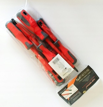 ZESTAW ŚRUBOKRĘTÓW WKRĘTAKÓW PRECYZYJNYCH WKRĘTAKI IZOLOWANE Z PROBÓWKĄ