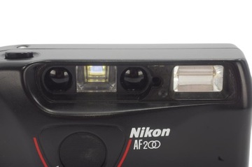 NIKON AF200 – с недостатками – дешево
