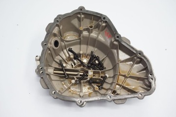 TRIUMPH TIGER 1200 RALLY EXPLORER 22- КРЫШКА СЦЕПЛЕНИЯ + ВИНТЫ