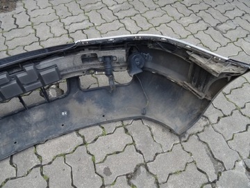 AUDI A8 D2 NÁRAZNÍK PŘEDNÍ LZ9W