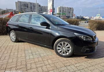 Peugeot 2018 Peugeot 308 Peugeot 308 SW 1.5 BlueHDi 130KM Panorama Navi Parktroniki, zdjęcie 2
