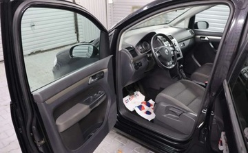 Volkswagen Touran I 1.4 TSI 140KM 2008 Volkswagen Touran 7-Osobowy, Grzane Fotele, Tempomat, Czujniki, Wielofunkc, zdjęcie 7