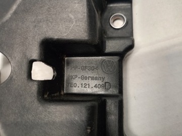 DRŽÁKY NÁDOBKY VYROVNÁVACÍ 7E0121409D VW T5