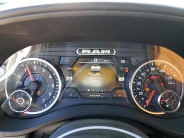  RAM 1500 2022r., 4X4, od ubezpieczalni 5.7 Benzyna 392KM, zdjęcie 9