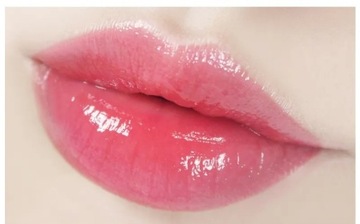 ЗАЩИТНОЕ СРЕДСТВО ДЛЯ ГУБ LIP ALOE - АЛОЭ ВЕРА 99%