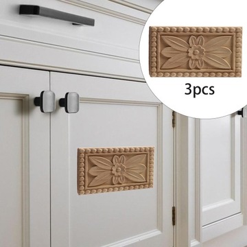 Изысканная резная аппликация из дерева