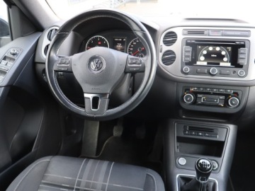 Volkswagen Tiguan I SUV Facelifting 2.0 TDI CR DPF BlueMotion 140KM 2015 VW Tiguan 2.0 TDI, Navi, Klima, Klimatronic, zdjęcie 6