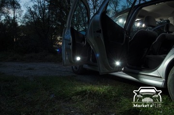 LEXUS RC 200T - SADA OSVĚTLENÍ INTERIÉR LED! VIP