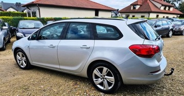 Opel Astra J Sports Tourer Facelifting 1.4 Turbo ECOTEC 120KM 2013 Opel Astra BENZYNA nawigacja KAMERA LIFT super okazja polecamy, zdjęcie 19