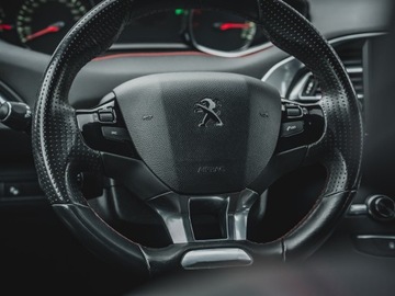 Peugeot 308 II Hatchback 5d 1.2 PureTech 130KM 2017 Peugeot 308 GT Line Transport w cenie, zdjęcie 11