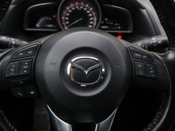 Mazda 3 III Hatchback  2.0 SKYACTIV-G  165KM 2016 Mazda 3 2.0 Skyactiv-G, Salon Polska, Navi, Klima, zdjęcie 18