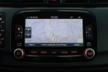 Alfa Romeo Giulietta Nuova II Hatchback 5d Facelifting 2.0 JTD 16v 150KM 2015 Alfa Romeo Giulietta 2.0 JTDM, Skóra, Navi, Klima, zdjęcie 17
