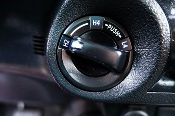Toyota Hilux VIII Podwójna kabina 2.4 D-4D 150KM 2020 Toyota Hilux AUTOMAT GWARAN 1WŁ Kraj Bezwypad, zdjęcie 16