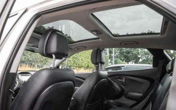 Hyundai ix35 SUV R 2.0 CRDi 136KM 2012 Hyundai ix35 2.0CRDI 136KM Premium Navi Skora Pano Camera Alu Full 2.0, zdjęcie 26