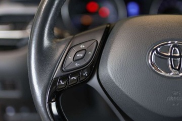 Toyota C-HR I Crossover Facelifting 1.8 Hybrid 122KM 2021 Toyota C-HR 1.8 Hybrid Style 1.8 Hybryda 122KM, zdjęcie 14