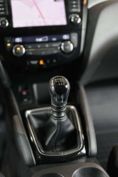 Nissan Qashqai II Crossover Facelifting 1.3DIG-T 140KM 2019 Nissan Qashqai 1.3 DIG-T N-Connecta 1.3 Benzyna 140KM, zdjęcie 16