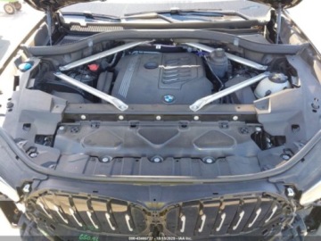 BMW X6 G06 2023 BMW X6 xDrive40i 2023 3.0l 3.0 Benzyna 335KM, zdjęcie 8