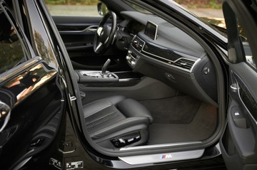 BMW Seria 7 G11-G12 Sedan Facelifting 3.0 730d 286KM 2022 M-PAKIET Z PEŁNYM PAKIETEM CHROM__ MEGA WYPOSAŻENIE, zdjęcie 18