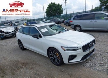 Volvo V60 II  2024 Volvo V60 Recharge Plug-In Hybrid T8 Polestar Engineered 2024 2.0l 2.0