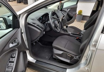 Ford Focus III Kombi Facelifting 1.5 EcoBoost 150KM 2018 Ford Focus 1,5 150KM Benzyna 6-Biegow Salon PL 1.5 Benzyna 150KM, zdjęcie 4