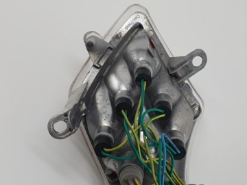 ЗАДНИЙ ПРАВЫЙ КОНТРОЛЬНЫЙ ФОНАРЬ PEUGEOT E-VIVACITY